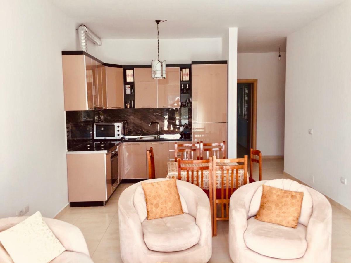Appartamento Con Vista Mare Vlorë Exterior foto